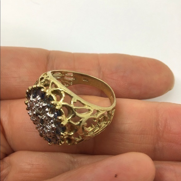 10k solid gold blue sapphire Diamond ring - Picture 7 of 8